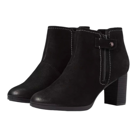 Clarks Shoes - Clarks Women’s Black Bayla Glow Nubuck Leather Ankle Bootie Size 9.5‎ W
